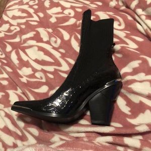 Black snake print bootie
